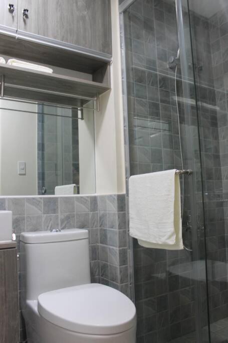 Condo Near Ayala Cebu City W Wifi Balcony Εξωτερικό φωτογραφία