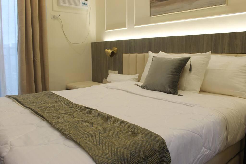 Condo Near Ayala Cebu City W Wifi Balcony Εξωτερικό φωτογραφία